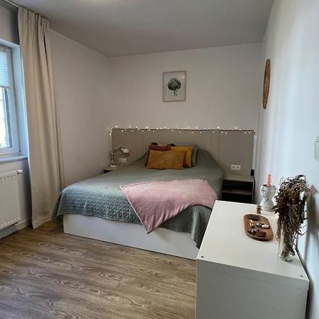 Chopin Airport Apartments 바르샤바 외부 사진