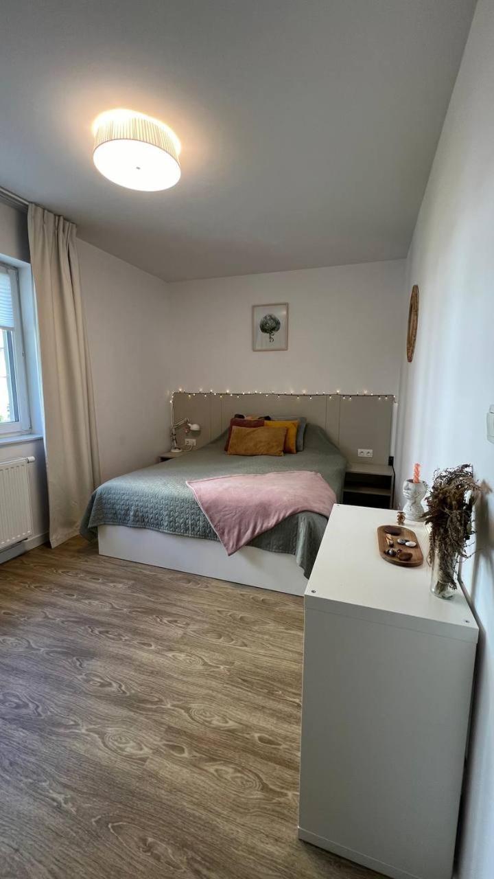 Chopin Airport Apartments 바르샤바 외부 사진